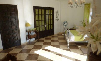Reventa - Villa -
Villamartin - Costa Blanca