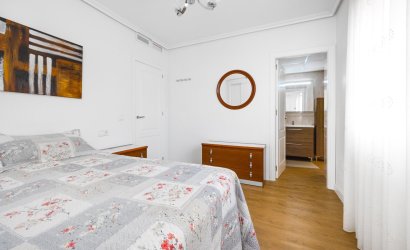 Herverkoop - Apartment -
Torrevieja - Centro