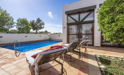 Herverkoop - Villa -
El Valle Golf Resort