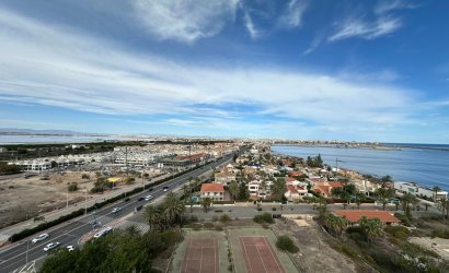 Resale - Apartment -
Torrevieja - La veleta