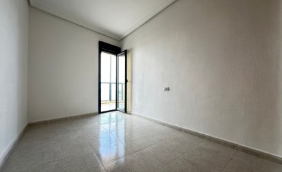 Resale - Apartment -
Torrevieja - La veleta