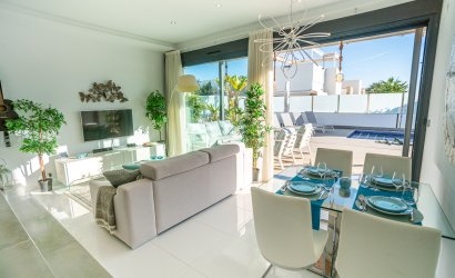 Resale - Villa -
Orihuela Costa - Lomas De Cabo Roig