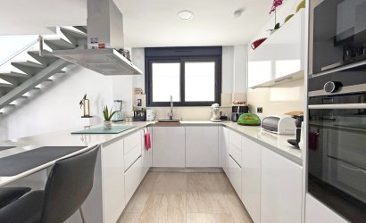 Resale - Villa -
Orihuela Costa - Villamartín