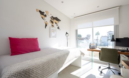 Resale - Villa -
Orihuela Costa - Cabo Roig