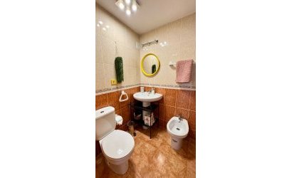 Revente - Apartment -
Torrevieja - Nueva Torrevieja