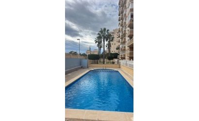 Revente - Apartment -
Torrevieja - Nueva Torrevieja
