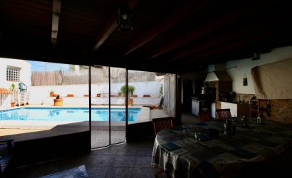 Resale - Villa -
Fortuna