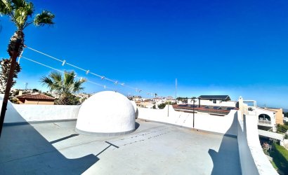 Herverkoop - Villa -
Villamartin - Costa Blanca