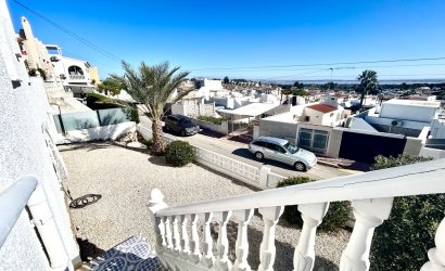 Herverkoop - Villa -
Villamartin - Costa Blanca