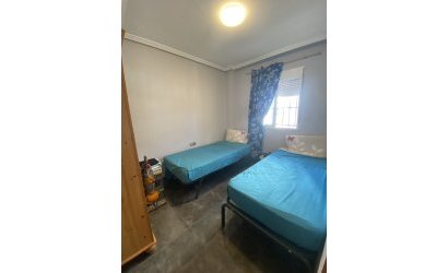 Herverkoop - Villa -
La Zenia - Costa Blanca