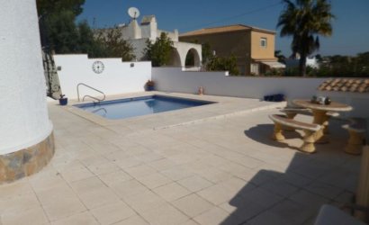 Reventa - Villa -
Villamartin - Costa Blanca