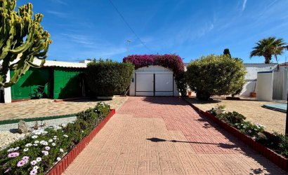 Resale - Villa -
Ciudad Quesada