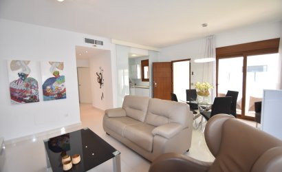 Reventa - Villa -
Ciudad Quesada - Pueblo Bravo