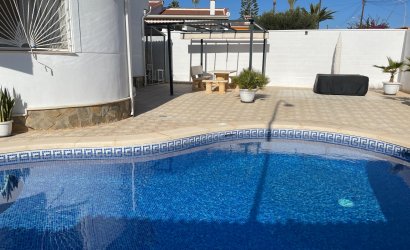 Resale - Villa -
Ciudad Quesada