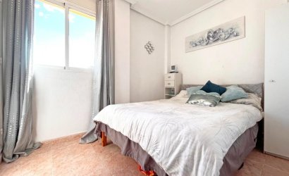 Herverkoop - Villa -
La Zenia - Costa Blanca