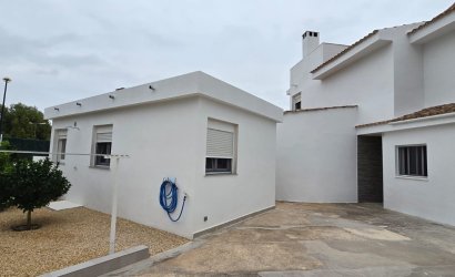 Herverkoop - Villa -
La Nucía - Convent De Les Montjes