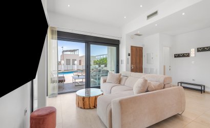 Herverkoop - Villa -
Orihuela Costa - Villamartín
