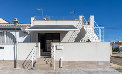 Herverkoop - Town House -
Torrevieja - Urbanización San Luis