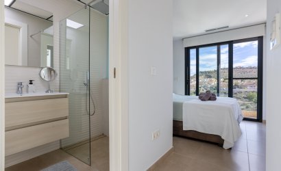 Resale - Villa -
Benijofar - Costa Blanca