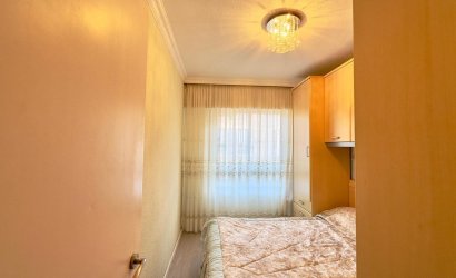 Resale - Apartment -
Torrevieja - Centro
