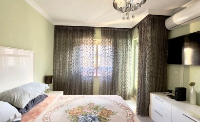 Resale - Apartment -
Torrevieja - Centro