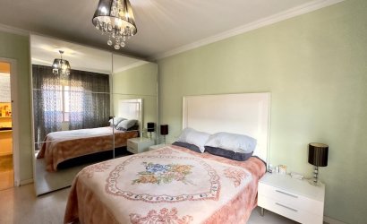 Resale - Apartment -
Torrevieja - Centro