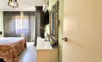 Resale - Apartment -
Torrevieja - Centro