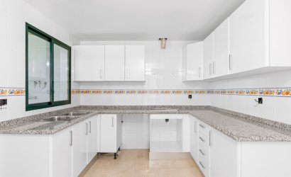 Herverkoop - Apartment -
Altea