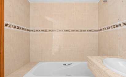 Herverkoop - Apartment -
Altea