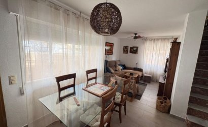 Reventa - Duplex -
Torrevieja - Costa Blanca