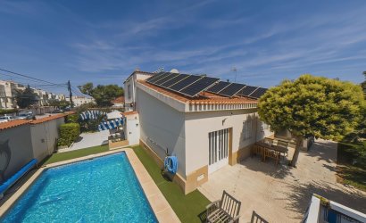 Herverkoop - Villa -
Torrevieja - Costa Blanca