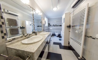 Herverkoop - Villa -
Torrevieja - Costa Blanca