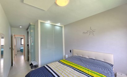 Revente - Apartment / Flat * -
Orihuela Costa * - Punta Prima *