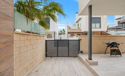 Reventa - Villa -
Orihuela Costa - Costa Blanca