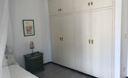 Resale - Townhouse -
Santa Pola - Santiago Bernabeu