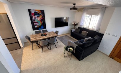 Herverkoop - Town House -
Campoamor - Costa Blanca