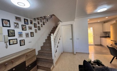 Herverkoop - Town House -
Campoamor - Costa Blanca