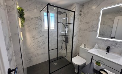 Herverkoop - Town House -
Campoamor - Costa Blanca