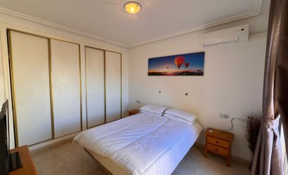 Herverkoop - Town House -
Campoamor - Costa Blanca