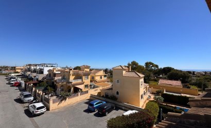 Herverkoop - Town House -
Campoamor - Costa Blanca