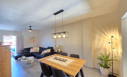 Revente - Apartment / Flat * -
Orihuela Costa * - Los Altos *