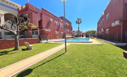 Revente - Apartment / Flat * -
Orihuela Costa * - Los Altos *