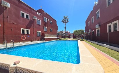 Revente - Apartment / Flat * -
Orihuela Costa * - Los Altos *