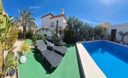 Reventa - Villa -
Orihuela Costa - Costa Blanca