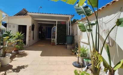 Reventa - Villa -
Orihuela Costa - Costa Blanca