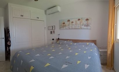 Reventa - Villa -
Orihuela Costa - Costa Blanca