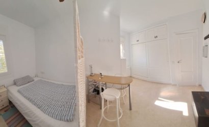 Reventa - Villa -
Orihuela Costa - Costa Blanca