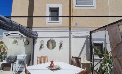 Reventa - Villa -
Orihuela Costa - Costa Blanca