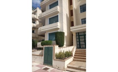 Revente - Apartment -
Orihuela Costa - Costa Blanca
