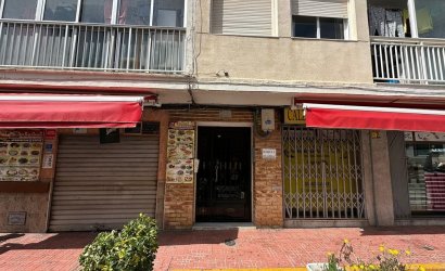 Revente - Apartment -
Torrevieja - Estacion De Autobuses